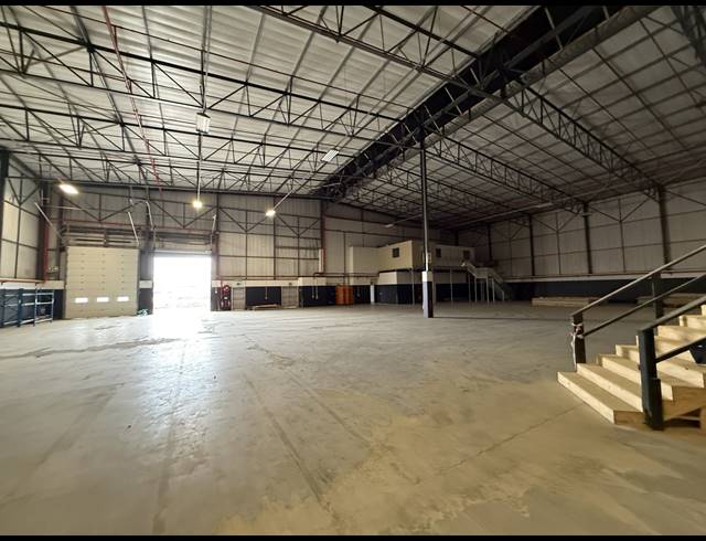 3,450M² WAREHOUSE TO LET IN EPPING INDUSTRIAL